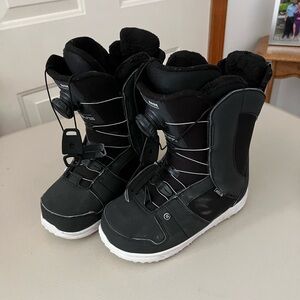 Black Snowboard Boots